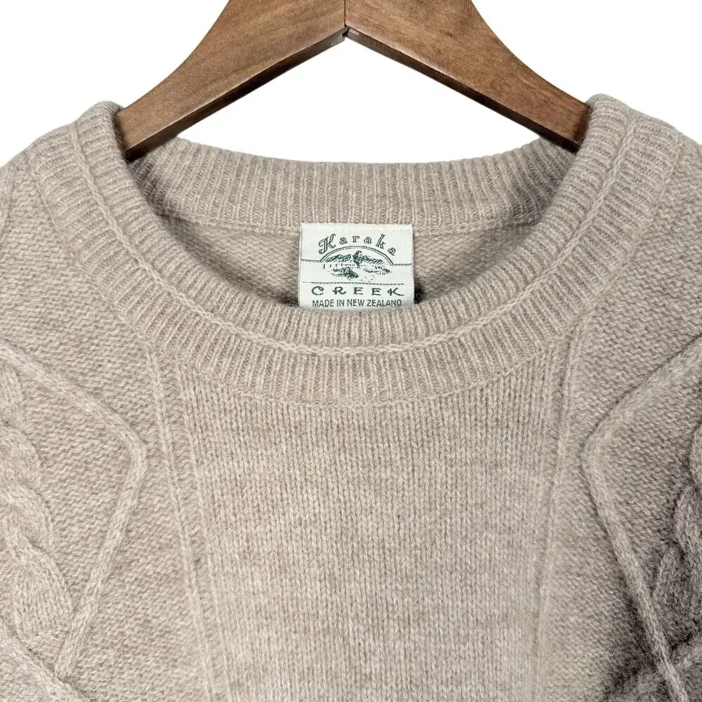 Karaka Creek Sweater Mens M Beige Merino Wool Cable Knit Crew Neck Pullover